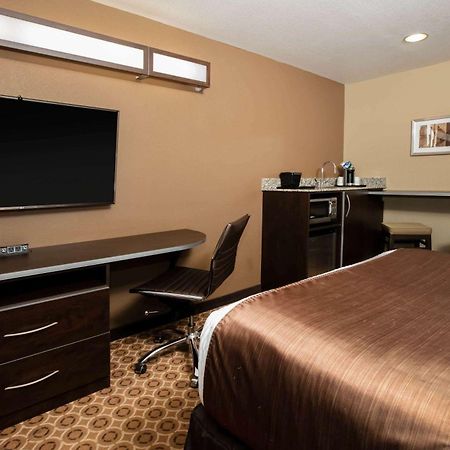 Microtel Inn And Suites Pecos Buitenkant foto