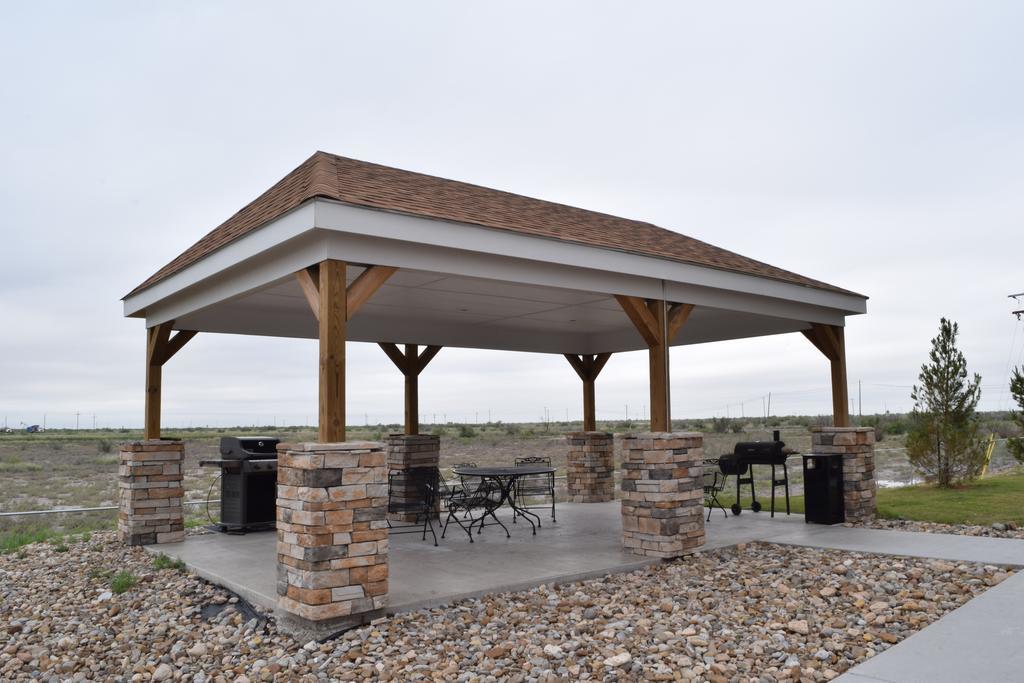 Microtel Inn And Suites Pecos Buitenkant foto